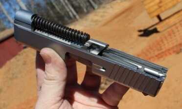 Kahr's Super-Slim Single-Stacks: CT40 and CT45 (REVIEW) Kahr CT 40