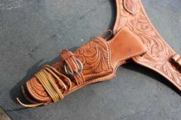 Choosing a Cowboy Action Holster~El Paso Saddlery The tooling on the blet matches the tooling on the holsters.