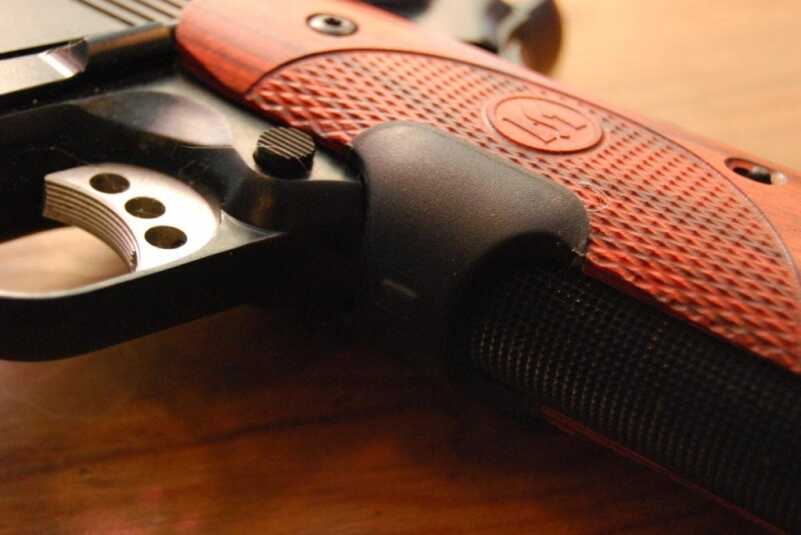Note the slight bevels leading to the trigger.