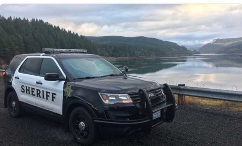 Washington State Sheriffs Refuse to Enforce Gun Control, Receive Threats Washington State Sheriffs Refuse to Enforce Gun Control, Receive Threats