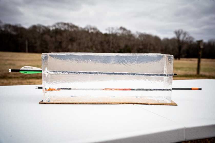 Barnett's 22-Inch HyperFlite Arrows Set the Record Straight with Supreme Accuracy & Penetration