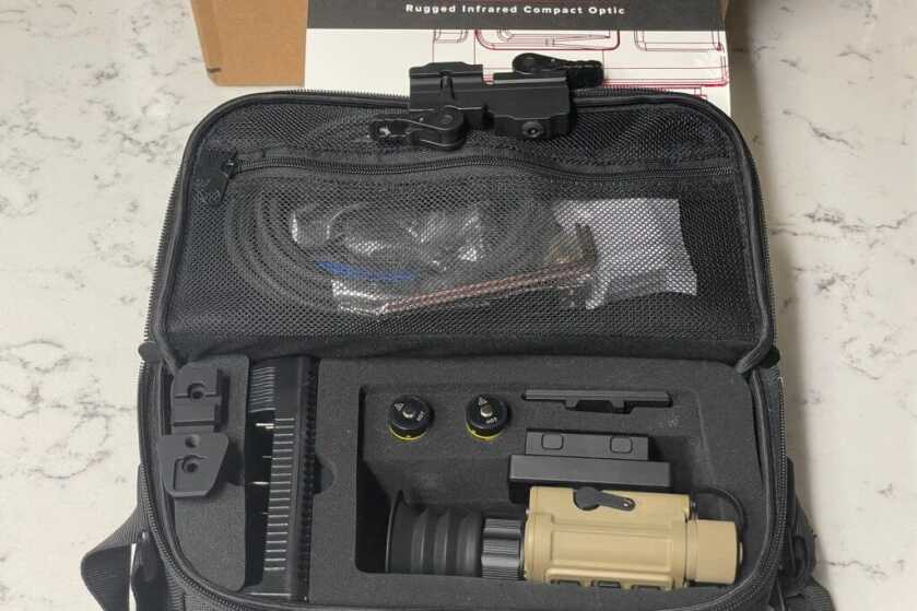 InfiRay RH25 Multi-Purpose Thermal Monocular InfiRay RH25 Multi-Purpose Thermal Monocular