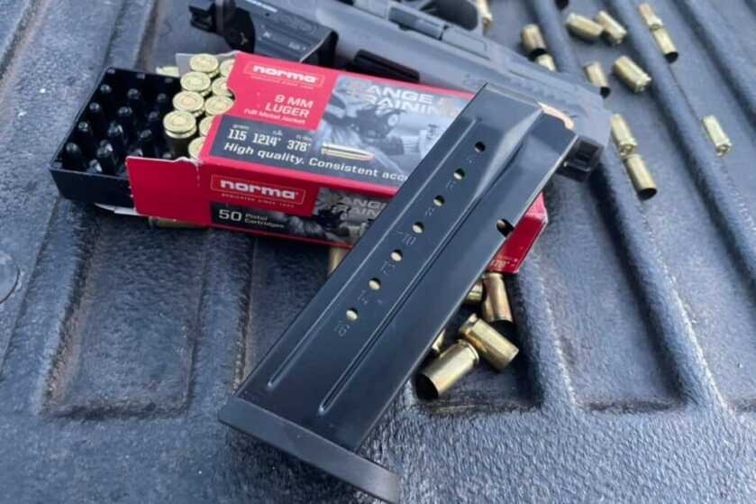 New Pistol Review: Testing the M&P9 M2.0 Metal New Pistol Review: Testing the M&P9 M2.0 Metal