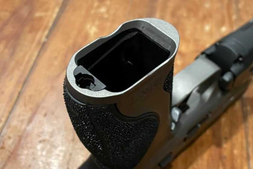 New Pistol Review: Testing the M&P9 M2.0 Metal New Pistol Review: Testing the M&P9 M2.0 Metal