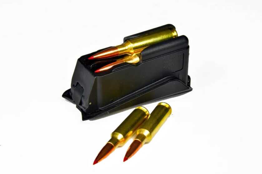 High-Grade Upgrade: Benelli's Lupo Rifle Gets a Beautiful Walnut Stock Benelli Lupo BE.S.T. Walnut rifle detachable 5-round magazine, 6.5 Creedmoor ammunition