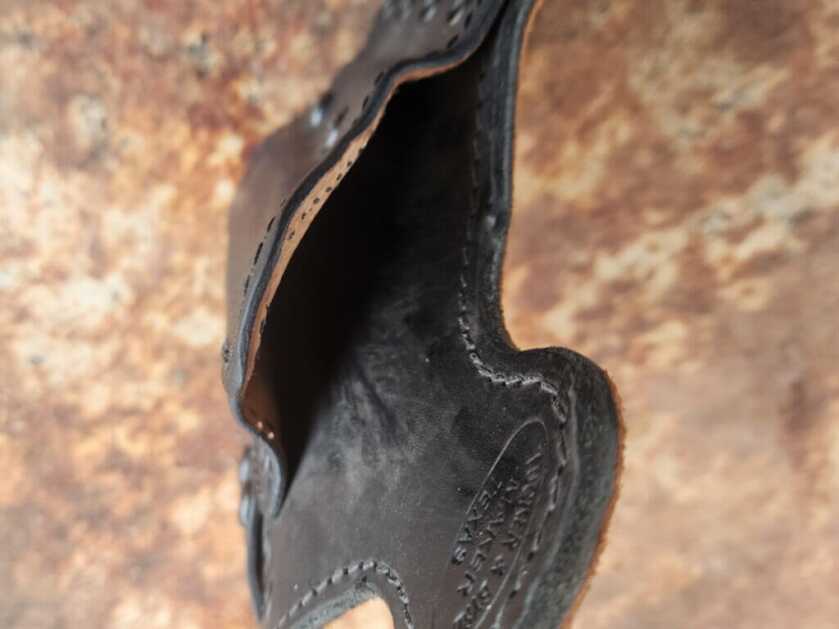holster mouth
