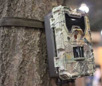 Bushnell Delivers the Best Networked Trail Camera—SHOT Show 2014 bushnell01