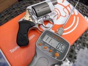 The trigger was smooth throughout the stroke and broke cleanly at 11 pounds.