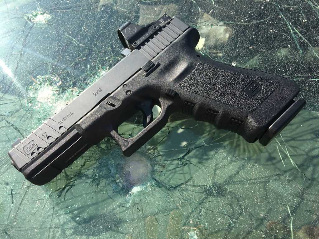 State of the Art: Brimstone Gunsmithing's DeltaPoint Glock