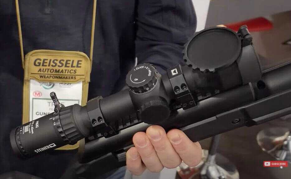 The Steiner H6Xi in the hands of True.