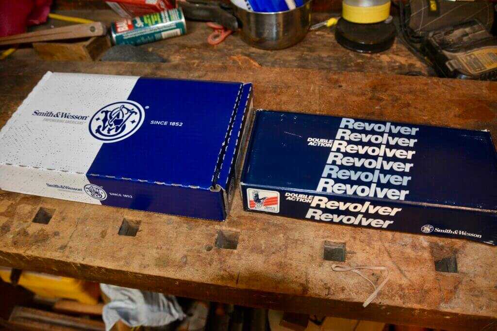 smith and wesson gun box