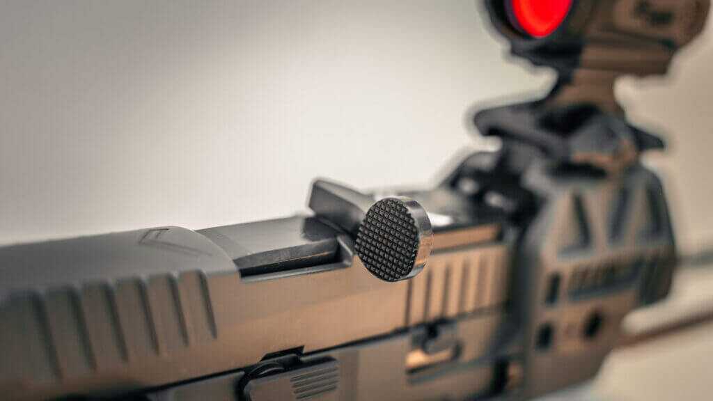 Range Panda Charging Handle for Flux Raider