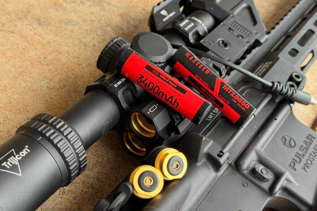 Maztech X4-FCS power system with twin 18650 batteries installed