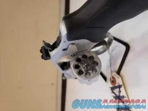 Smith Wesson 317-3 Airlite (.22LR)