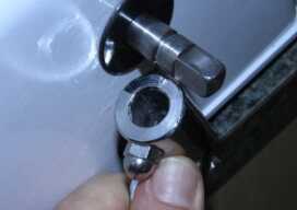 This is the handle linkage. You couldn't ask for a heavier and more rugged system. 