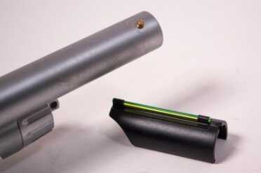 A single brass bead is mounted up front, but an extra fiber-optic tube snaps in place if you prefer that.