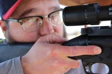 If, like me, you have more trigger time behind a classic sporting rifle than an AR shouldering the SCR feels like home. 