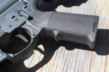 LWRC Tricon MK6--The Refined Fighting Carbine Again... Magpul.