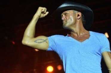 McGraw Responds to Criticism over Headlining Concert to Benefit Gun-Control Group Do you understand where Tim McGraw is coming from? (Photo: Interent)