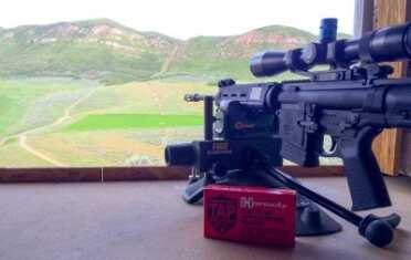 A Smith & Wesson M&P 10 LE Model facing targets at 400, 500, 600, 700, 800, 900 and 1,000 targets down range.