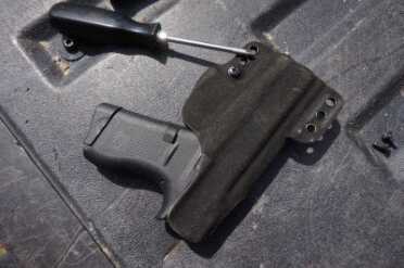G-Code's New INCOG Holster--Review For minimalist wear, the mag carrier can be removed.