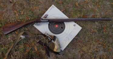 Flintlock Fun! - Shooting the French Fusil de Chasse The Author's Fusil. Everything about the gun is historically accurate, except the left handed lock.
