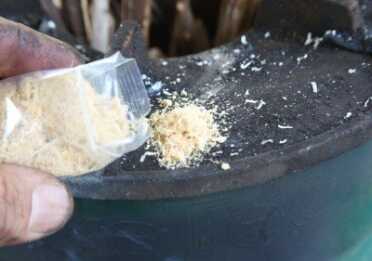 I didn't have much luck with igniting the Fatwood dust with just sparks at all. 