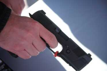 Clay Shoots the Hudson H9 1911/Glock Hybrid - First Impressions – SHOT Show 2017