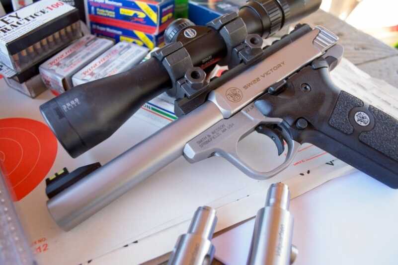 We Shoot the New Smith & Wesson Victory .22 LR Pistol I tested accuracy with both the factory match barrel and the Volquartsen fluted barrel.