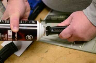 The mag is easy to charge and allows for realistic practice scenarios.