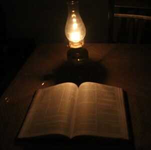 Just for comparison, this is a flat wick lamp. 