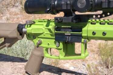 Erathr3 Grunt 5.56mm: UltraLight 4.7-Pound Sub-MOA Carbine—Full Review The controls of the Grunt are standard configuration, despite the radical appearance of the rifle.