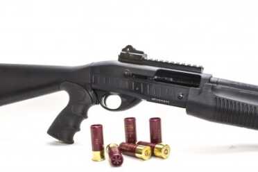 Hybrid Pump/Semi-Auto Scattergun? The TriStar TEC-12—Full Review. The hybrid pump/semi-auto TEC-12 gives you the flexibility to shoot powerful high brass shells as well as the lightest loads and specialty shells.