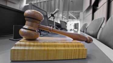 Feds Temporarily Block California Magazine Ban