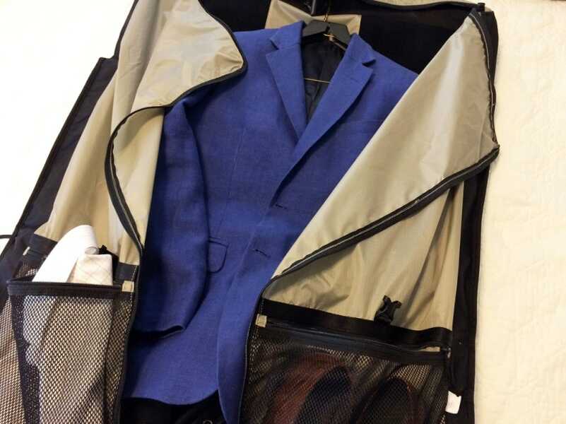 Garment Bag + Rifle Case? This Vertx Bag Combines the Best of Both Worlds Garment Bag + Rifle Case? This Vertx Bag Combines the Best of Both Worlds