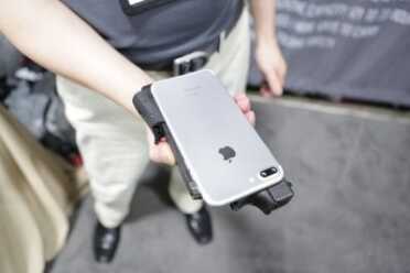 Full Conceal's 'Folding Glock' M3D Pistol w/ 33 Round Capacity! - SHOT Show 2018