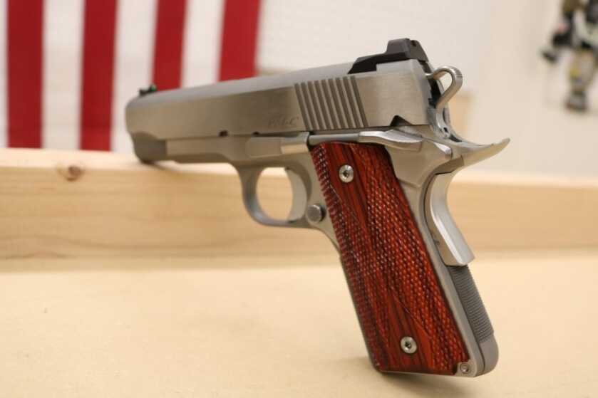 Dan Wesson 1911 - Extreme Accuracy from Officer Framed Gun