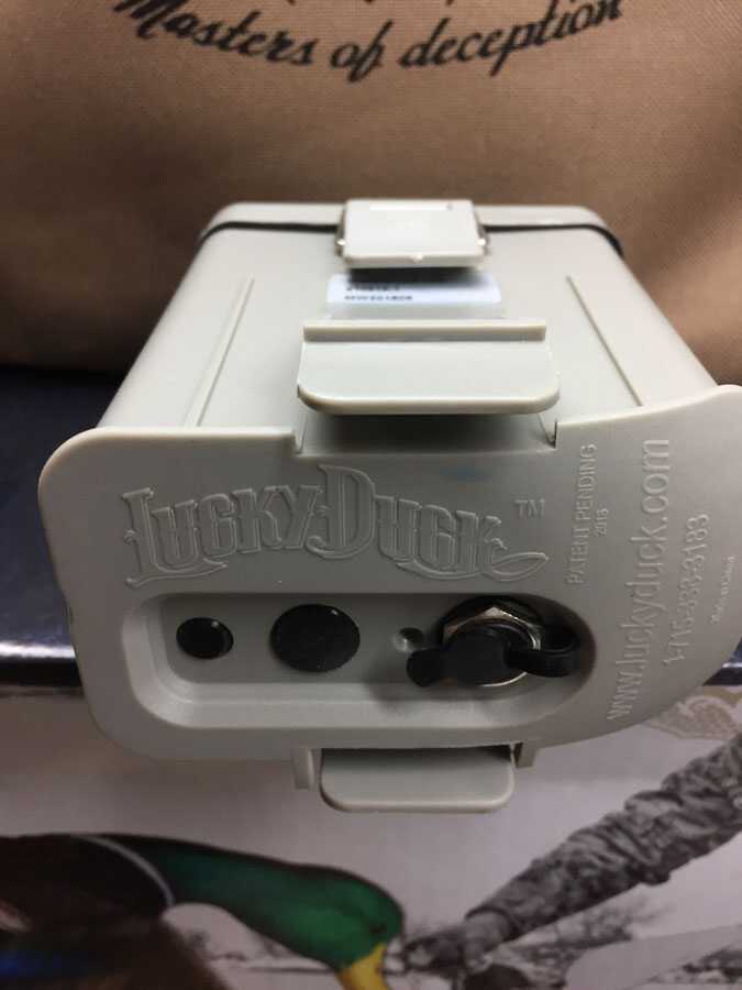 Lucky Ducks New HDi Lithium-Ion Spinning Decoy Lucky Ducks New HDi Lithium-Ion Spinning Decoy