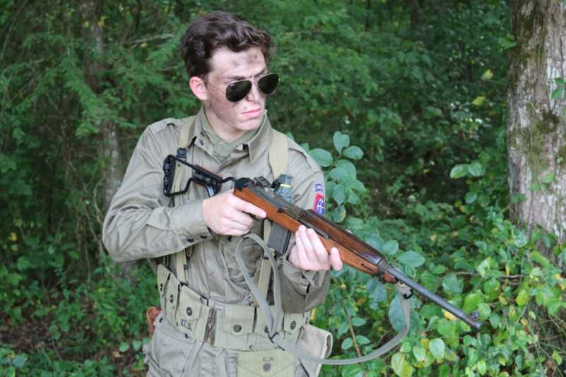 The Glamorous Life and Gory Death of the Father of Sin City Bugsy Siegel, the M1 Carbine, and Murder Inc. The Glamorous Life and Gory Death of the Father of Sin City Bugsy Siegel, the M1 Carbine, and Murder Inc.