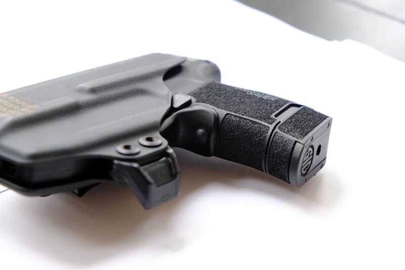 SIG FOXTROT365 Pistol Weapon Light Review SIG FOXTROT365 Pistol Weapon Light Review