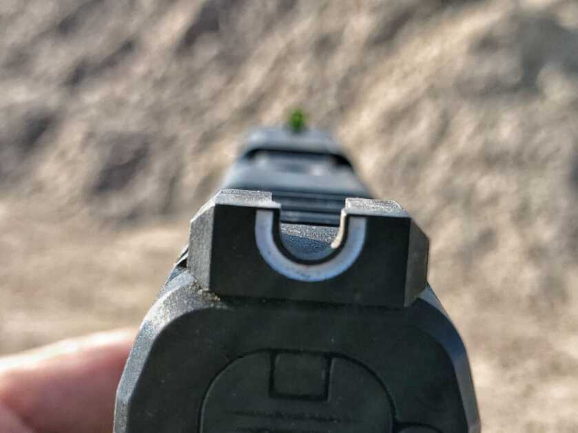 HELLCAT vs. Racegun HELLCAT vs. Racegun