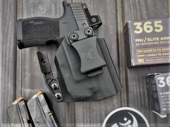 SIG P365XL, ROMEOZero and TLR-6 Combine to Optimize Concealed Carry SIG P365XL, ROMEOZero and TLR-6 Combine to Optimize Concealed Carry