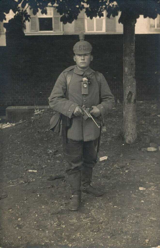 The Cow’s Foot Pistol That Saved the World The Cow’s Foot Pistol That Saved the World