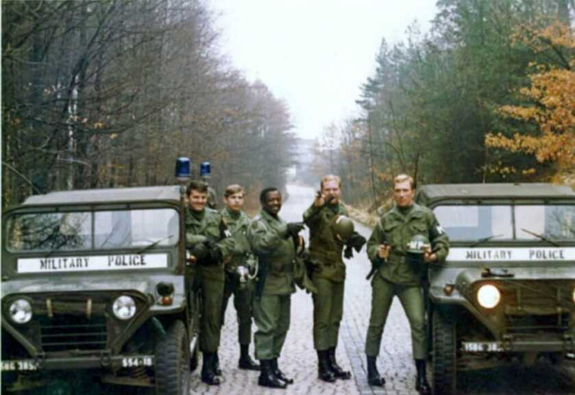 Break Glass in Case of War: Smadge and the M16 Rifle Break Glass in Case of War: Smadge and the M16 Rifle