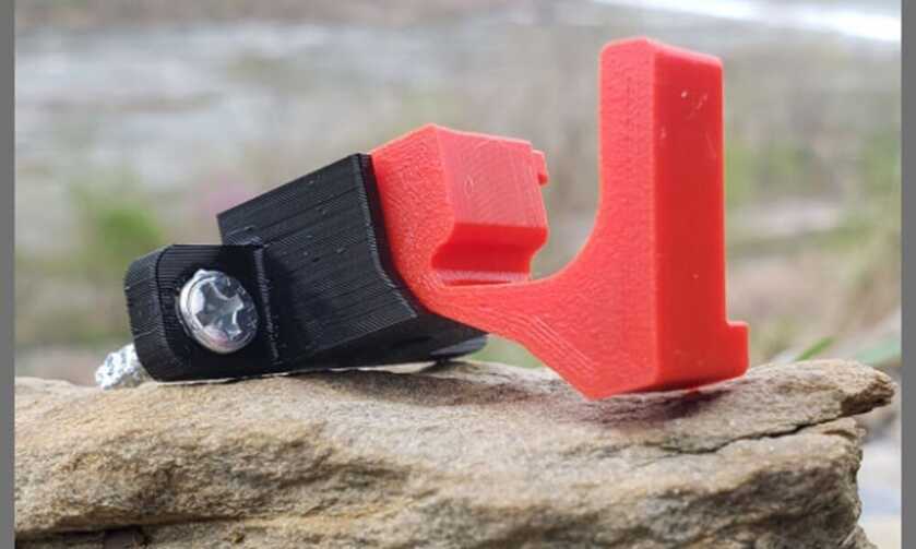 West Virginia Man Arrested for Selling Full-Auto AR-15 Sears as 'Portable Wall Hangers' West Virginia Man Arrested for Selling Full-Auto AR-15 Sears as 'Portable Wall Hangers'