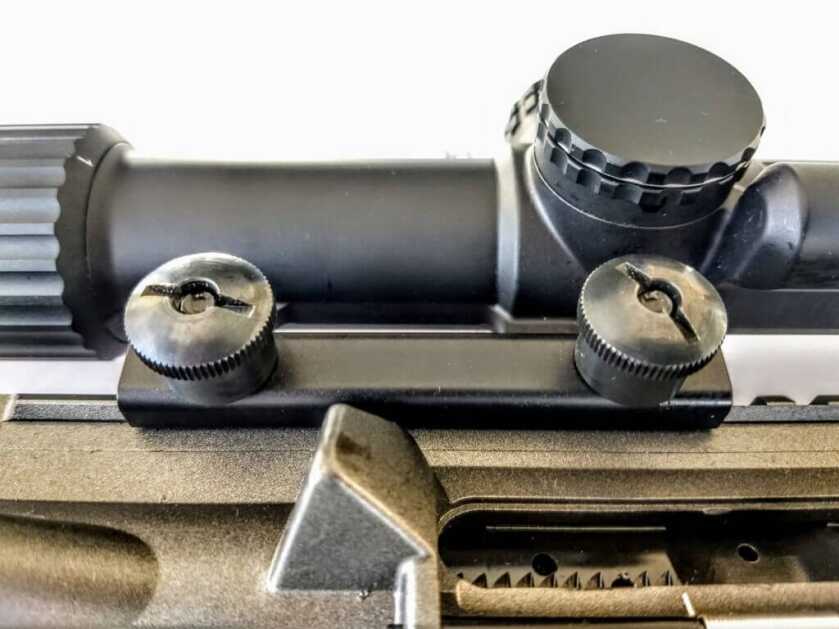 A Marine's Combat Optic: Reviewing Trijicon's VCOG 1-8x28 Scope A Marine's Combat Optic: Reviewing Trijicon's VCOG 1-8x28 Scope