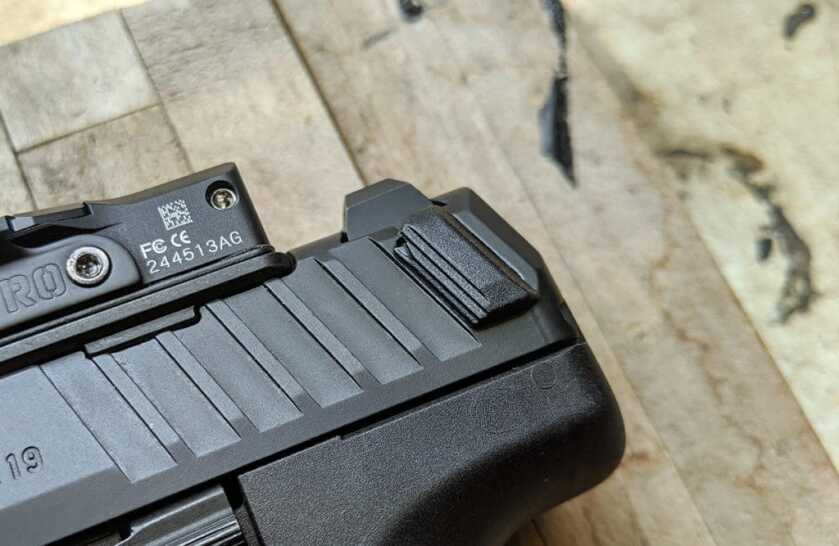 A Poor Takes the Optics-Ready HK VP9 for a Spin