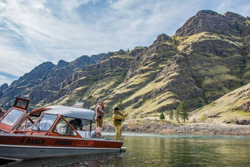 How to Hunt Bears from Boats