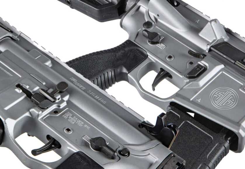 First Shots with Sig’s New Large-Format Pistol, the Switchblade (PA Range Day 2021) First Shots with Sig’s New Large-Format Pistol, the Switchblade (PA Range Day 2021)