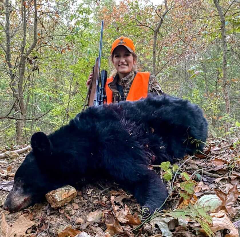 Missouri Hunter Kelsie Wikoff Bags 268-Pound Black Bear Missouri Hunter Kelsie Wikoff Bags 268-Pound Black Bear